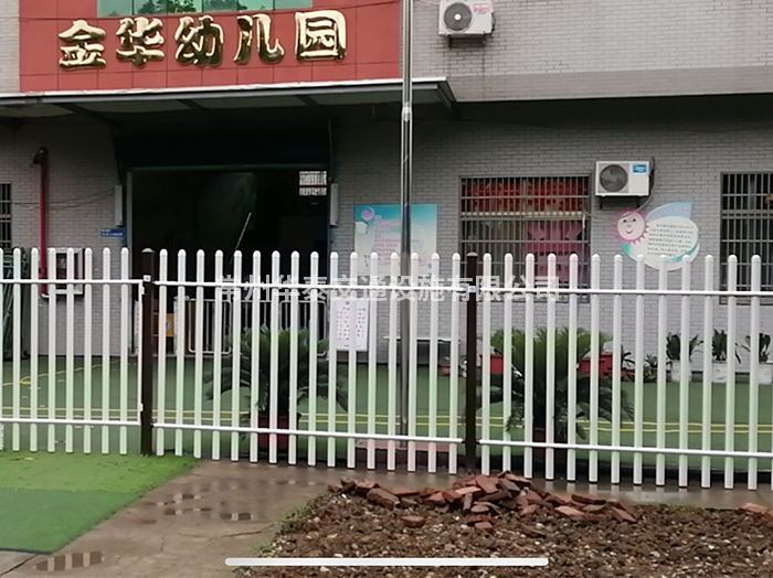 熱鍍鋅圍墻護(hù)欄好在哪里